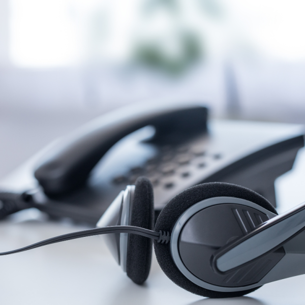 United Mak Group Call Center Phone System